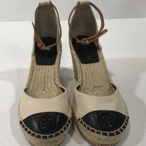 Tory Burch Women's Espadrille Wedges Closed Toe in Cream/Black Size 6M